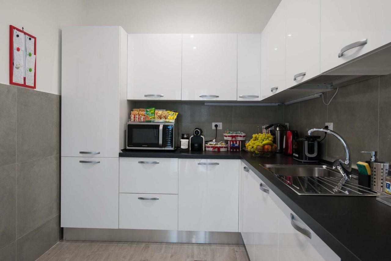 M&M House Apartment โรม ภายนอก รูปภาพ